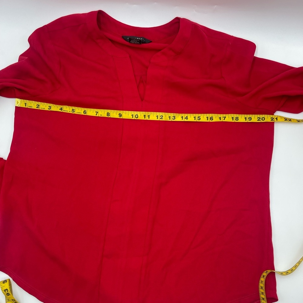 Investments Long Sleeve Red Top size M - Picture 7 of 7